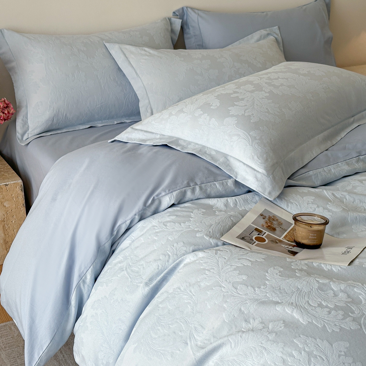 91家纺网 家纺一手货源 找家纺 格里芬家纺 2026新款全棉水洗立体浮雕提花纯棉四件套 柔风香草-云水蓝
