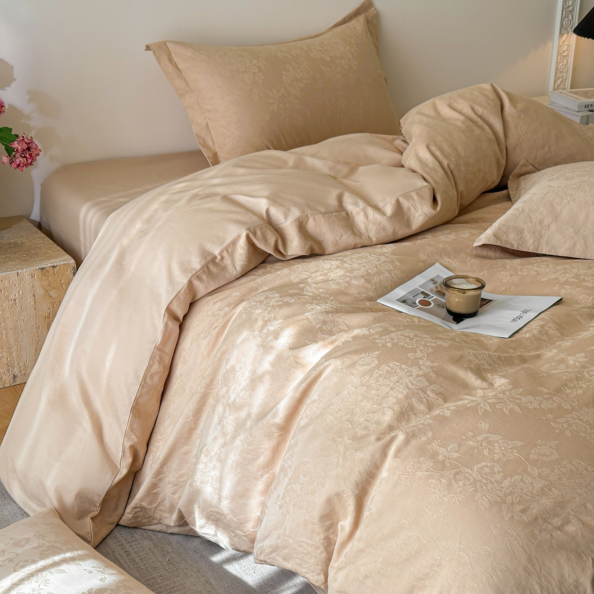 91家纺网 家纺一手货源 找家纺 格里芬家纺 2026新款全棉水洗立体浮雕提花纯棉四件套 花香韵美-米杏