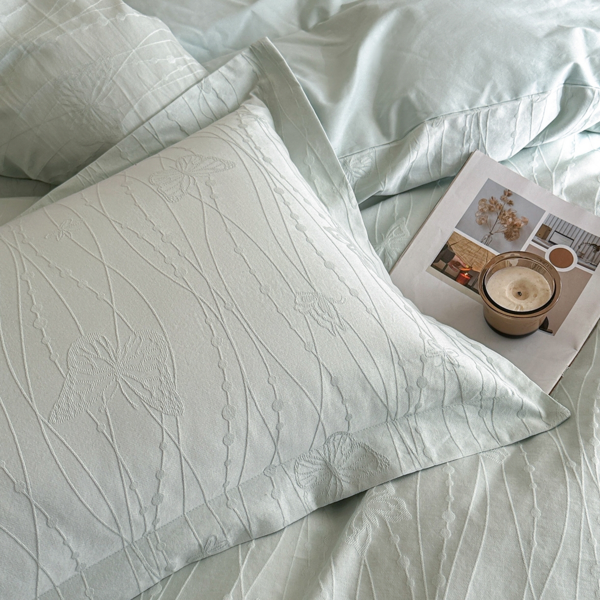 91家纺网 家纺一手货源 找家纺 格里芬家纺 2026新款全棉水洗立体浮雕提花纯棉四件套 蝶梦-湖水绿