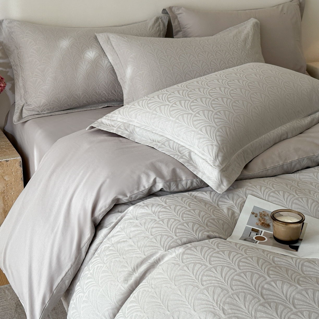 91家纺网 家纺一手货源 找家纺 格里芬家纺 2026新款全棉水洗立体浮雕提花纯棉四件套 伊贝斯-银灰