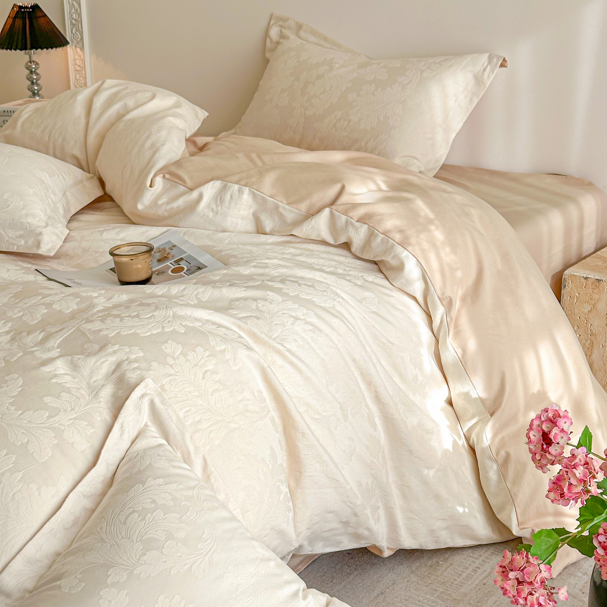 91家纺网 家纺一手货源 找家纺 格里芬家纺 2026新款全棉水洗立体浮雕提花纯棉四件套 柔风香草-奶昔白