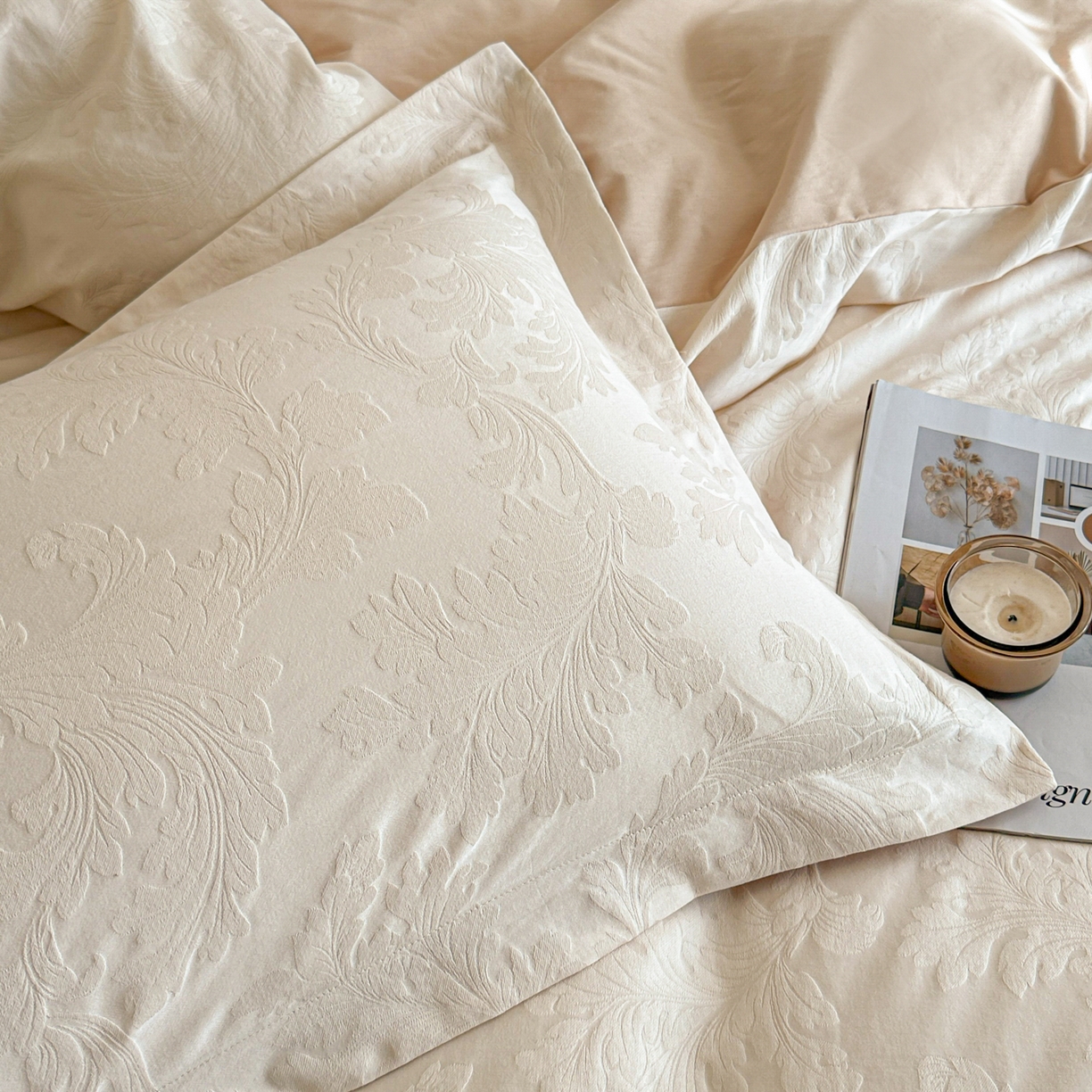 91家纺网 家纺一手货源 找家纺 格里芬家纺 2026新款全棉水洗立体浮雕提花纯棉四件套 柔风香草-奶昔白