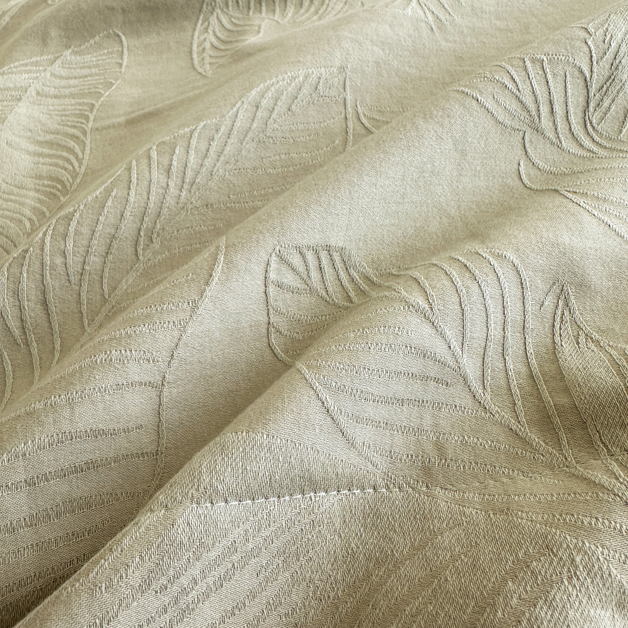 91家纺网 家纺一手货源 找家纺 格里芬家纺 2026新款全棉水洗立体浮雕提花纯棉四件套 焦野-奶绿