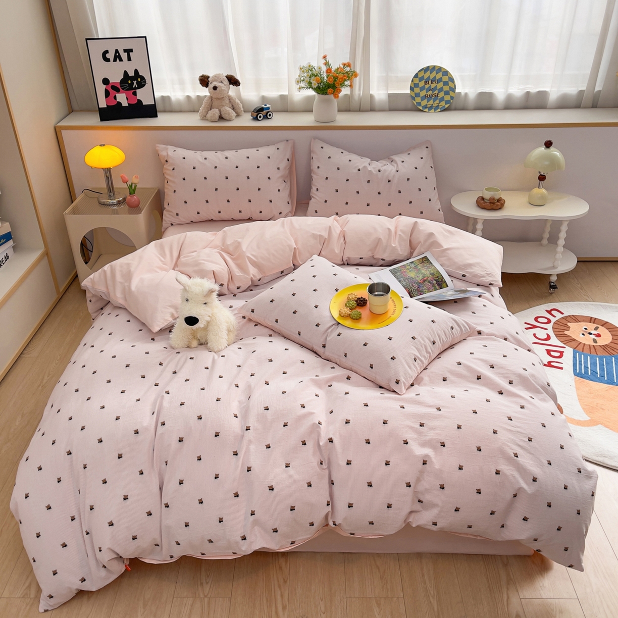 91家纺网 家纺一手货源 找家纺 炫拼家纺 2026新款A类全棉60支色织提花剪花B版40支水洗棉四件套-米熊系列 米熊-樱花粉