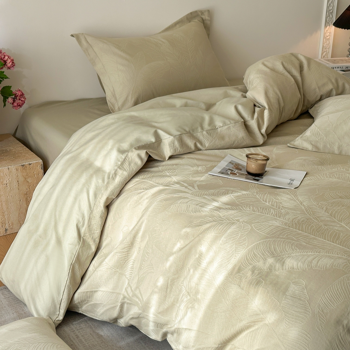 91家纺网 家纺一手货源 找家纺 格里芬家纺 2026新款全棉水洗立体浮雕提花纯棉四件套 焦野-奶绿