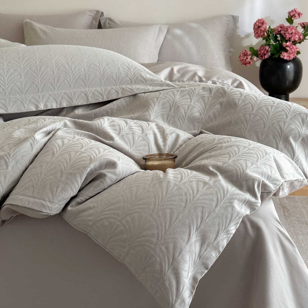 91家纺网 家纺一手货源 找家纺 格里芬家纺 2026新款全棉水洗立体浮雕提花纯棉四件套 伊贝斯-银灰