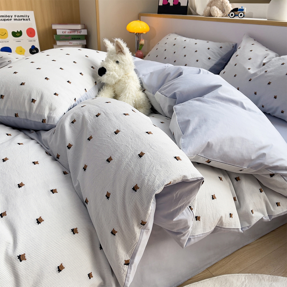 91家纺网 家纺一手货源 找家纺 炫拼家纺 2026新款A类全棉60支色织提花剪花B版40支水洗棉四件套-米熊系列 米熊一星辰蓝