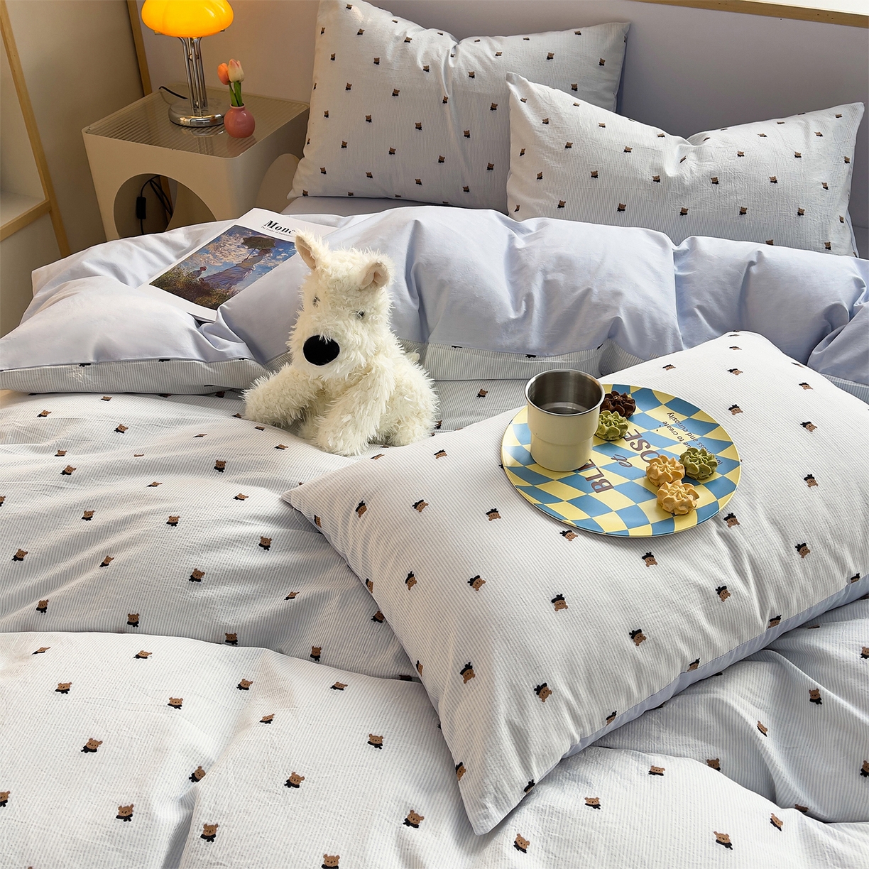 91家纺网 家纺一手货源 找家纺 炫拼家纺 2026新款A类全棉60支色织提花剪花B版40支水洗棉四件套-米熊系列 米熊一星辰蓝