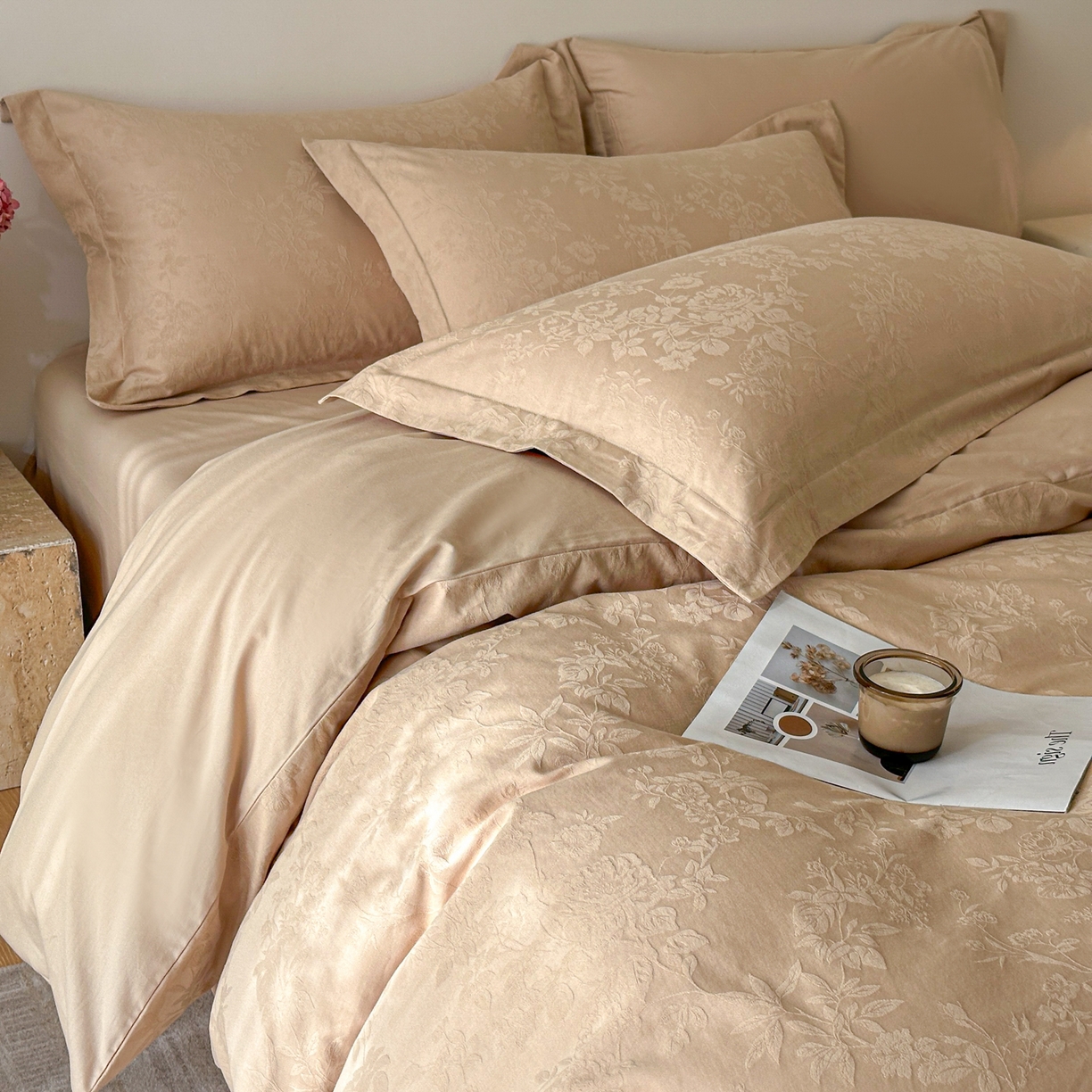 91家纺网 家纺一手货源 找家纺 格里芬家纺 2026新款全棉水洗立体浮雕提花纯棉四件套 花香韵美-米杏