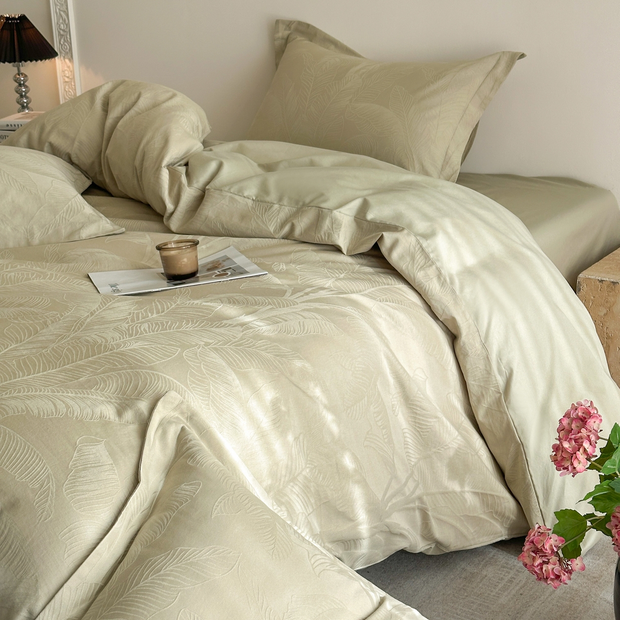 91家纺网 家纺一手货源 找家纺 格里芬家纺 2026新款全棉水洗立体浮雕提花纯棉四件套 焦野-奶绿