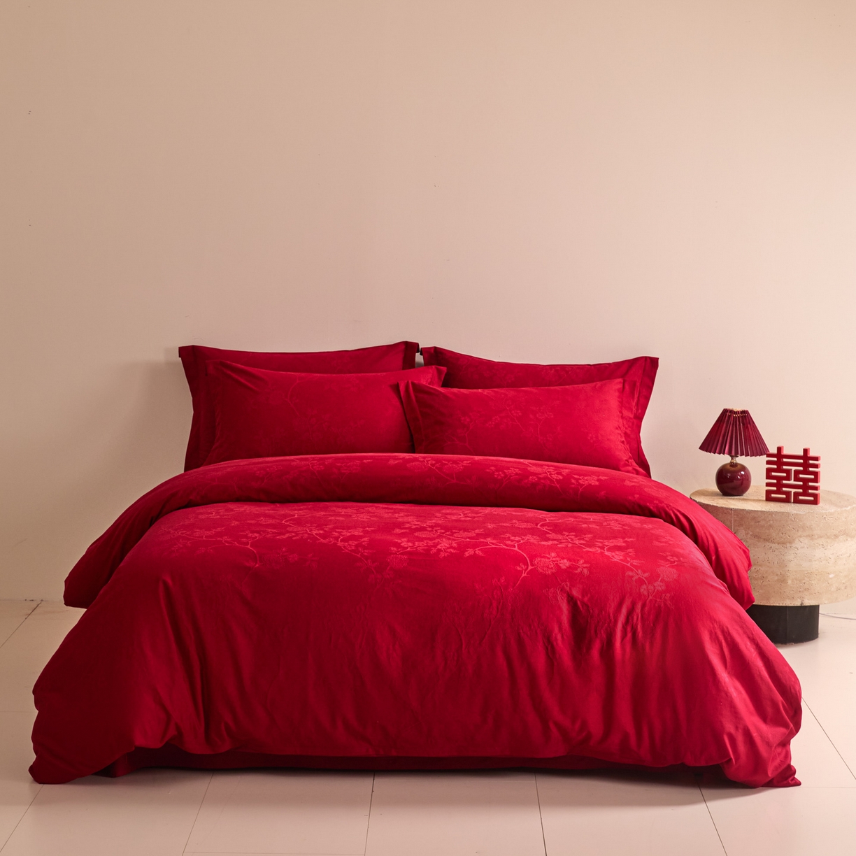 91家纺网 家纺一手货源 找家纺 （总）格里芬家纺 2026新款全棉水洗立体浮雕提花大红婚庆四件套