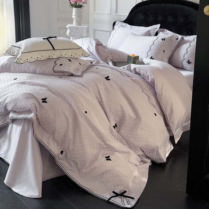 91家纺网 家纺一手货源 找家纺 （总）东方合美（原：皇家传奇） 2026新款纯棉长绒棉刺绣四件套-云小甜