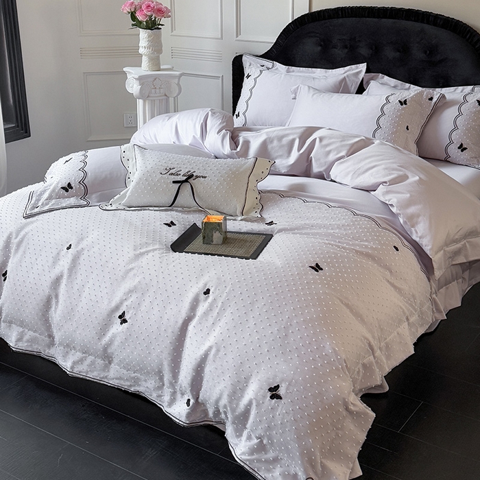 91家纺网 家纺一手货源 找家纺 （总）东方合美（原：皇家传奇） 2026新款纯棉长绒棉刺绣四件套-云小甜