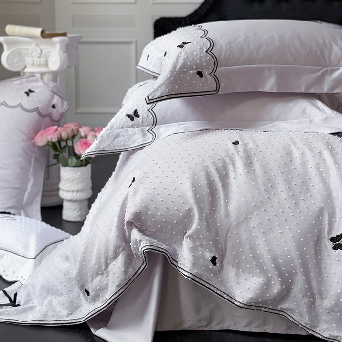 91家纺网 家纺一手货源 找家纺 东方合美（原：皇家传奇） 2026新款纯棉长绒棉刺绣四件套-云小甜 云小甜-风信紫