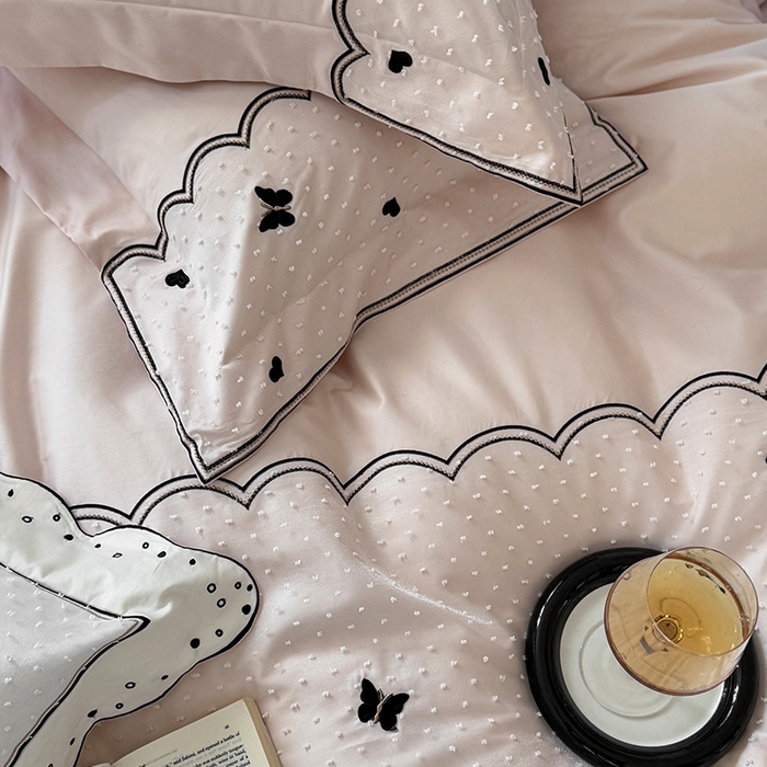 91家纺网 家纺一手货源 找家纺 东方合美（原：皇家传奇） 2026新款纯棉长绒棉刺绣四件套-云小甜 云小甜-公主粉