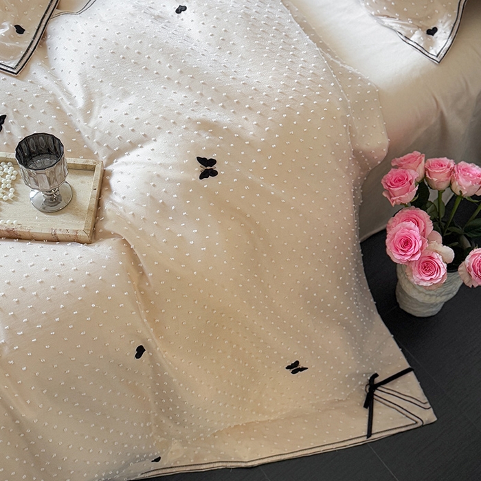 91家纺网 家纺一手货源 找家纺 东方合美（原：皇家传奇） 2026新款纯棉长绒棉刺绣四件套-云小甜 云小甜-阳光米