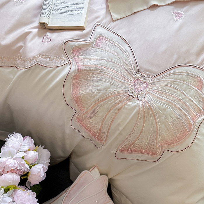 91家纺网 家纺一手货源 找家纺 （总）东方合美（原：皇家传奇） 2026新款纯棉长绒棉刺绣四件套-恋恋时光