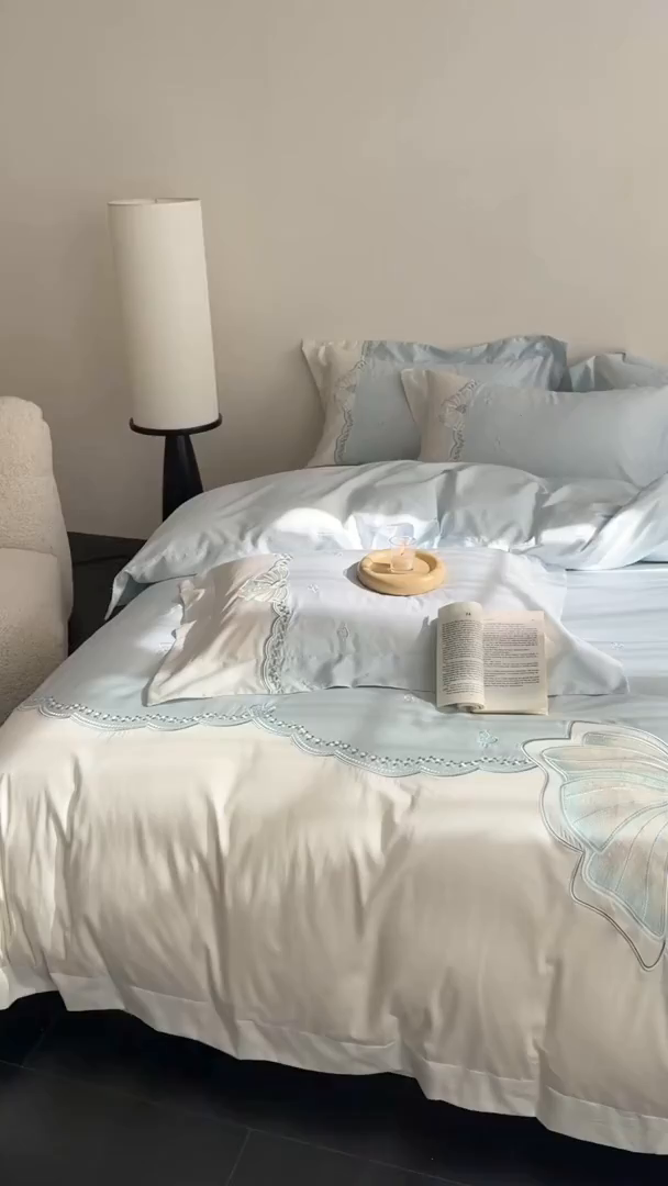 91家纺网 家纺一手货源 找家纺 东方合美（原：皇家传奇） 2026新款纯棉长绒棉刺绣四件套-恋恋时光 恋恋时光-云天蓝