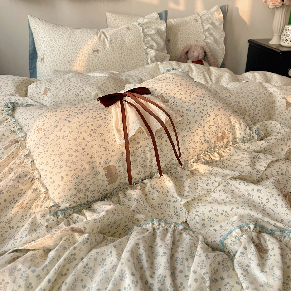 91家纺网 家纺一手货源 找家纺 （总）娜娜 2026新款A类云朵锦花边四件套