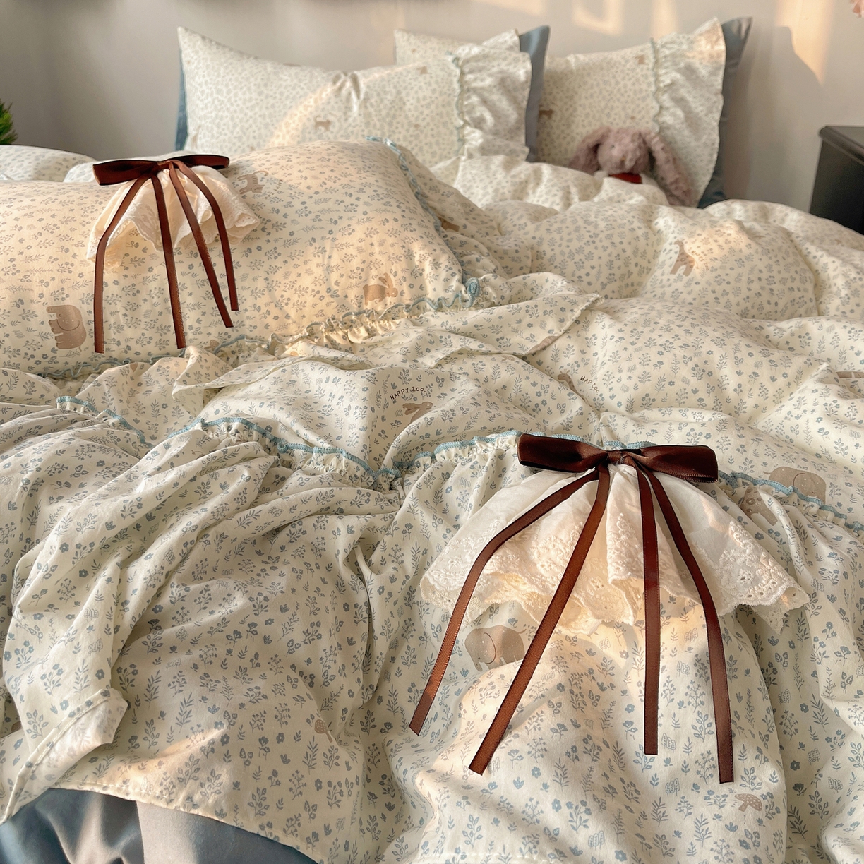 91家纺网 家纺一手货源 找家纺 （总）娜娜 2026新款A类云朵锦花边四件套