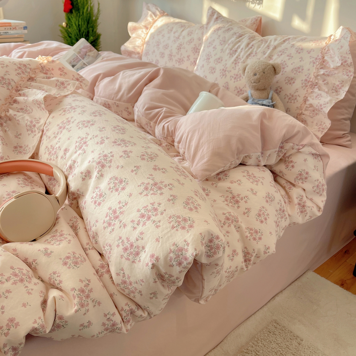 91家纺网 家纺一手货源 找家纺 娜娜 2026新款A类云朵锦花边四件套 樱花粉