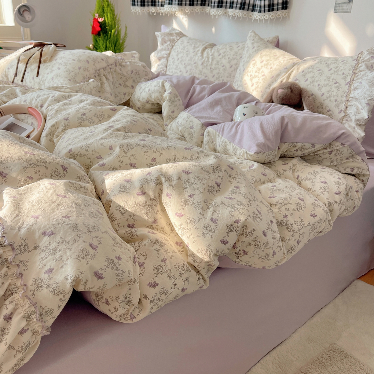 91家纺网 家纺一手货源 找家纺 娜娜 2026新款A类云朵锦花边四件套 满天星-浅紫