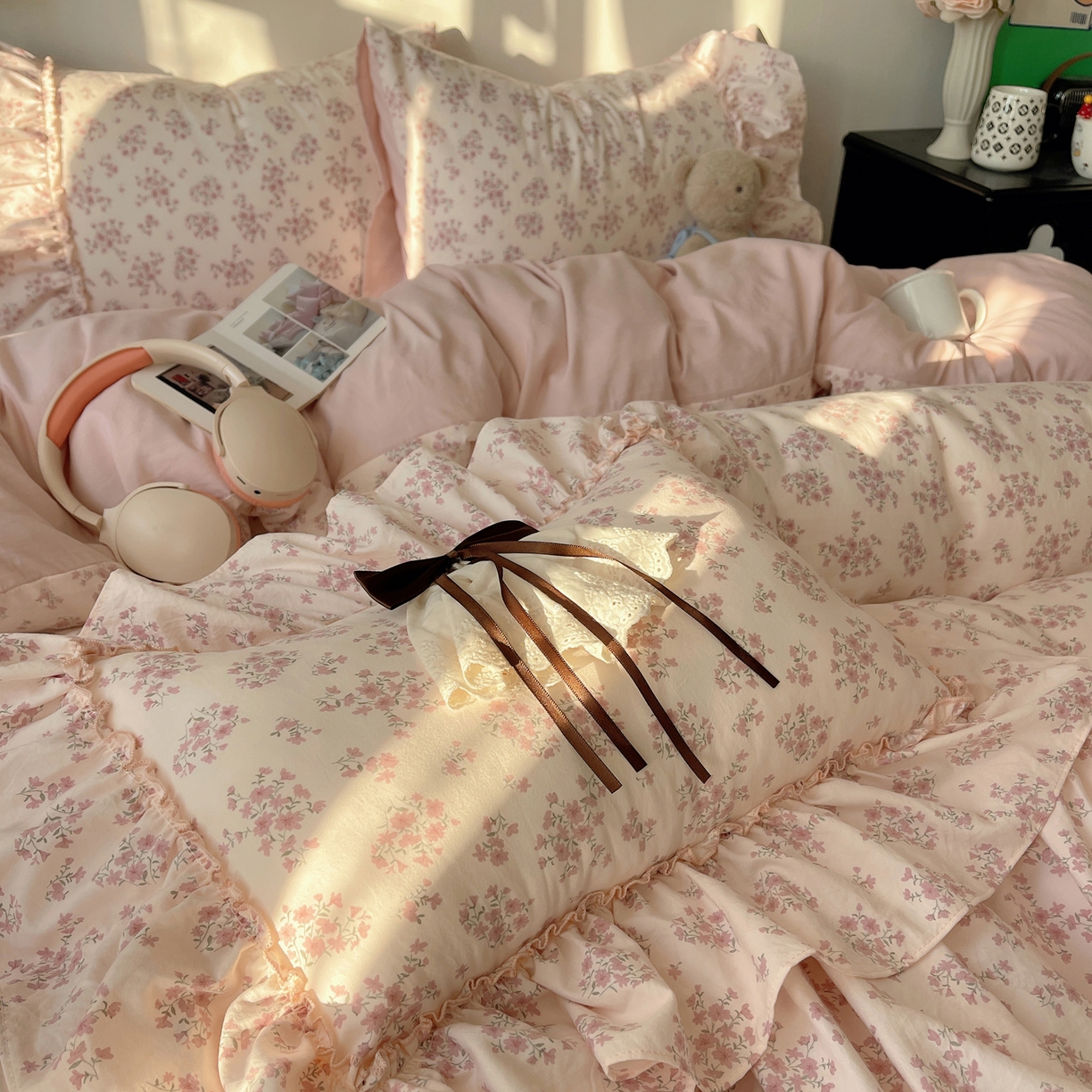 91家纺网 家纺一手货源 找家纺 娜娜 2026新款A类云朵锦花边四件套 樱花粉