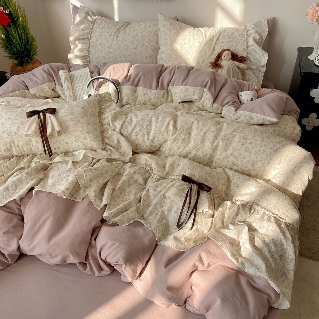 91家纺网 家纺一手货源 找家纺 娜娜 2026新款A类云朵锦花边四件套 满天星-豆沙