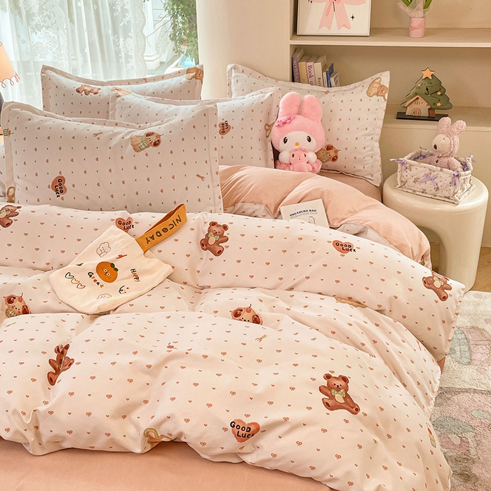 91家纺网 家纺一手货源 找家纺 世爵 2026新款亲肤磨毛印花四件套 小熊派对