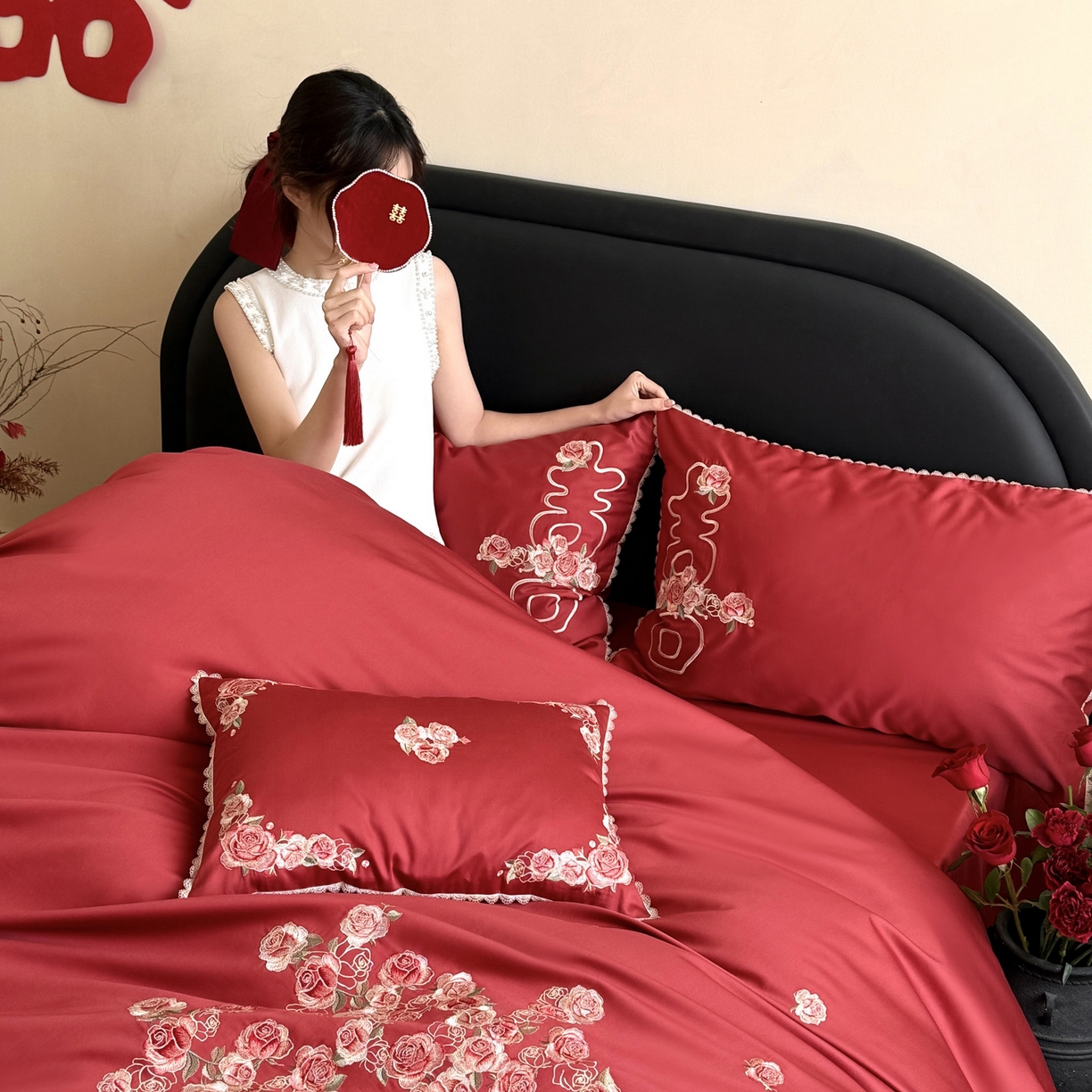 91家纺网 家纺一手货源 找家纺 （总）爱缦 2026新款花见喜系列100s pro全棉四件套-风格一（此款券后控价：标准388，大号408）