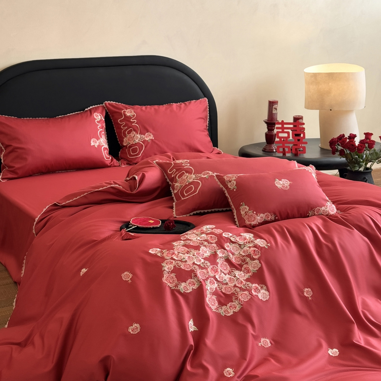 91家纺网 家纺一手货源 找家纺 （总）爱缦 2026新款花见喜系列100s pro全棉四件套-风格一（此款券后控价：标准388，大号408）