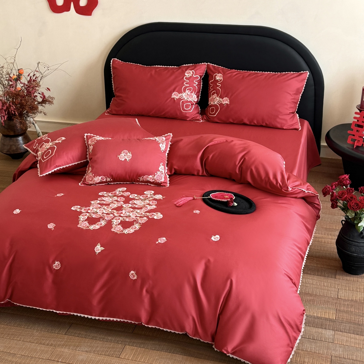 91家纺网 家纺一手货源 找家纺 （总）爱缦 2026新款花见喜系列100s pro全棉四件套-风格一（此款券后控价：标准388，大号408）