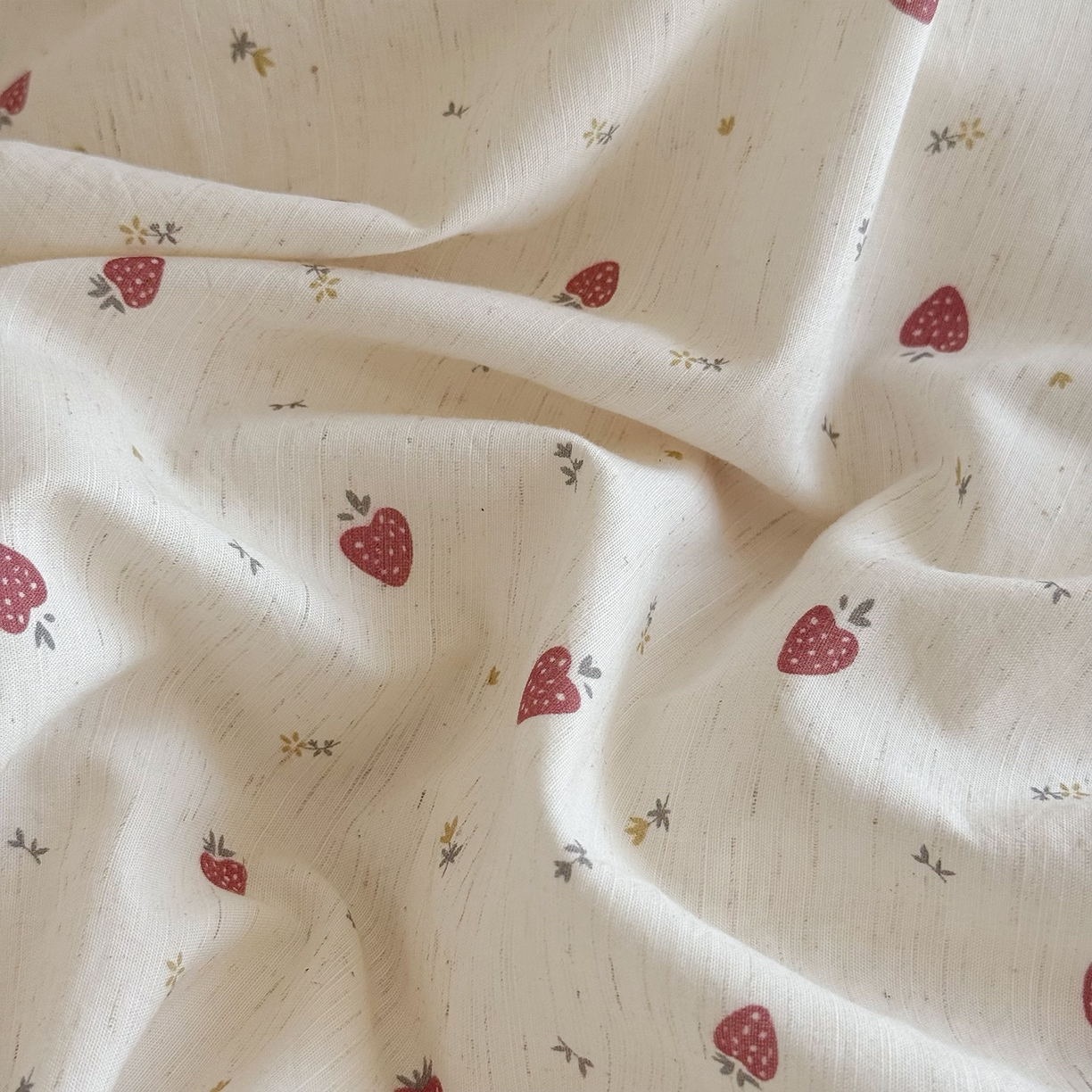 91家纺网 家纺一手货源 找家纺 锦罗绣 2026新款纯棉棉麻四件套-单被套 甜蜜草莓