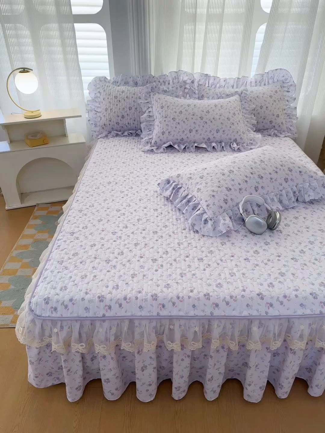 91家纺网 家纺一手货源 找家纺 家之硕家纺 2026新款精仿棉夹棉床裙三件套 倾城繁花