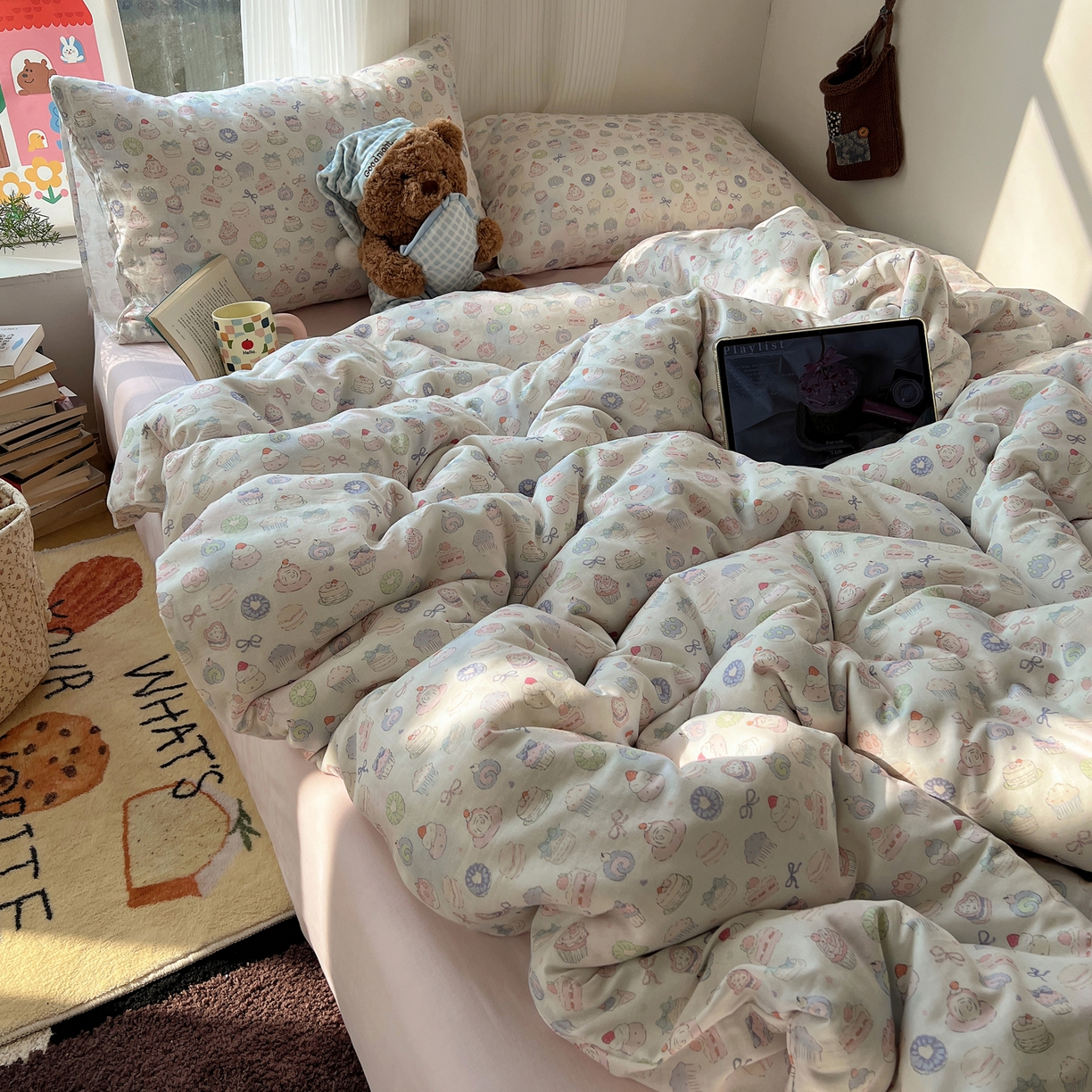 91家纺网 家纺一手货源 找家纺 六巷胡同 2026新款INS博主风卡通A类全棉双层纱四件套 双层纱-马卡龙蛋糕