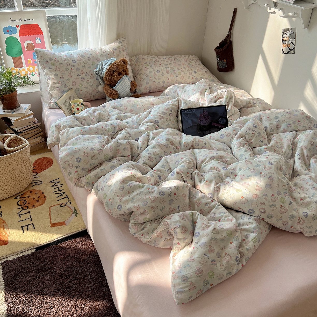 91家纺网 家纺一手货源 找家纺 六巷胡同 2026新款INS博主风卡通A类全棉双层纱四件套 双层纱-马卡龙蛋糕