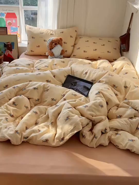 91家纺网 家纺一手货源 找家纺 六巷胡同 2026新款INS博主风卡通A类全棉双层纱四件套 双层纱-贝雷腊肠狗