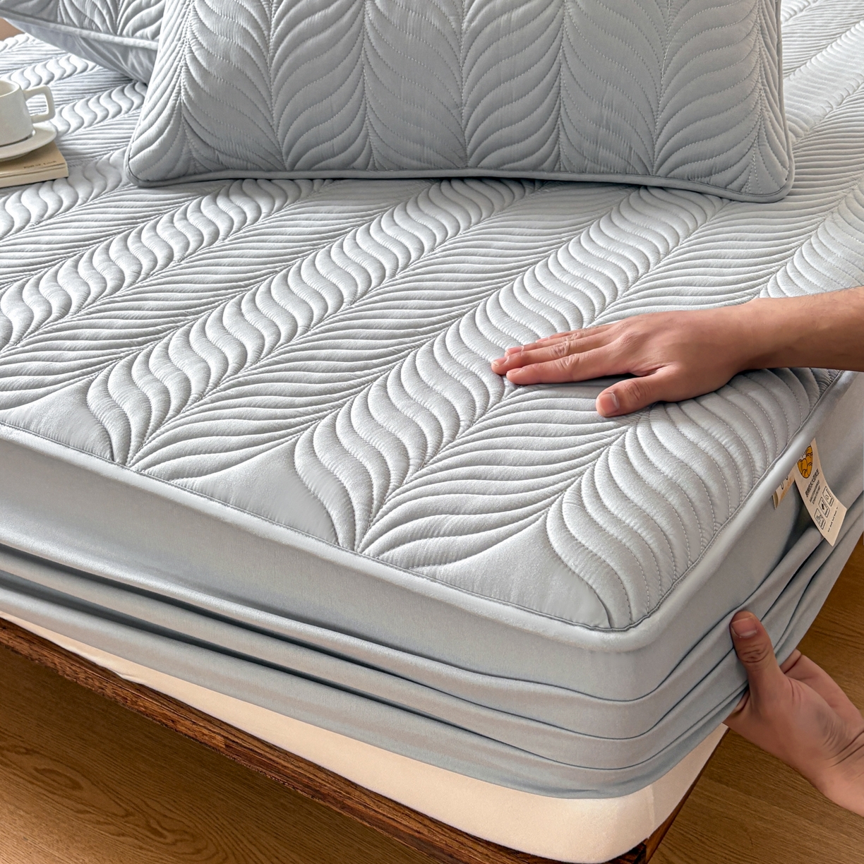 91家纺网 家纺一手货源 找家纺 居眠 2026新款叶链夹棉防水床笠 叶链-白云石