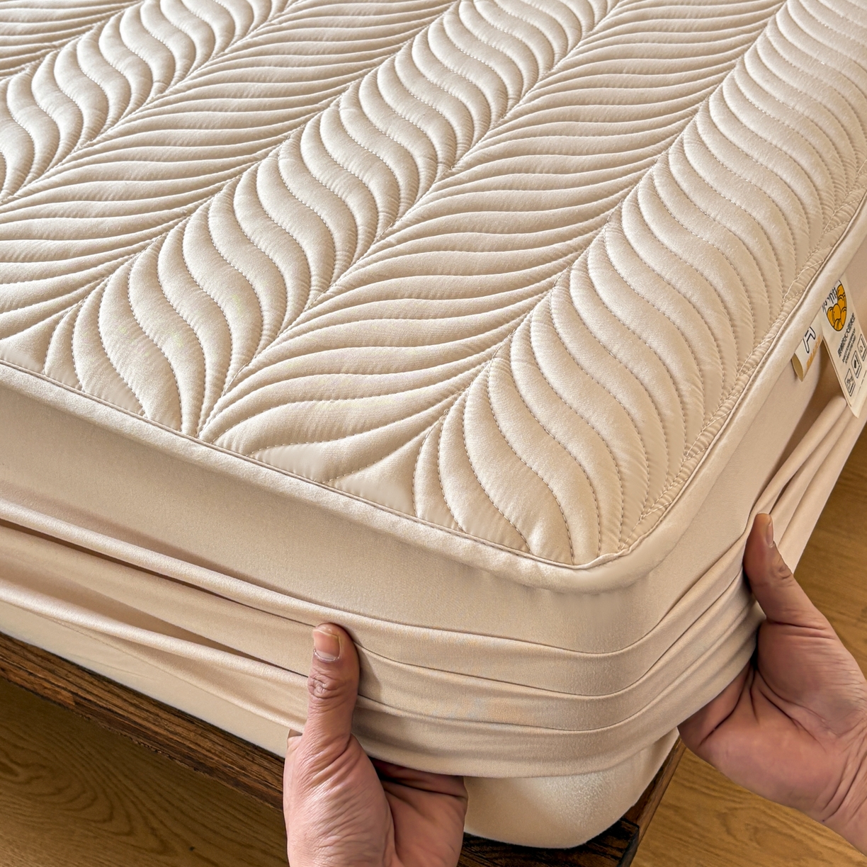 91家纺网 家纺一手货源 找家纺 居眠 2026新款叶链夹棉防水床笠 叶链-卡其