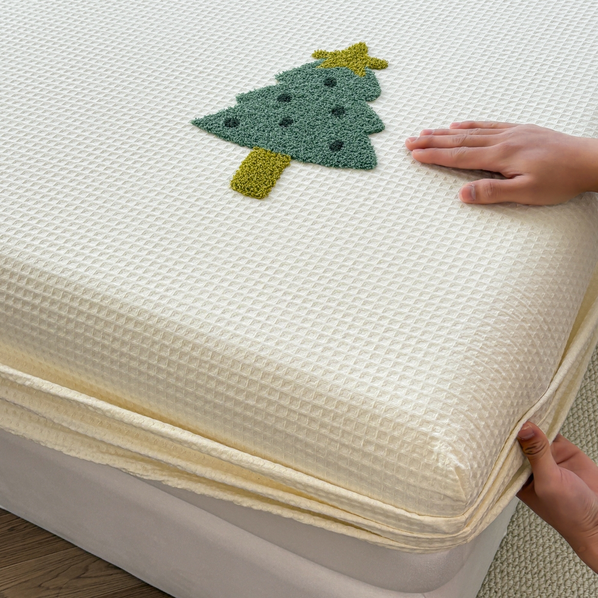 91家纺网 家纺一手货源 找家纺 居眠 2026新款全棉华夫格毛巾绣系列床笠 幸运树-白