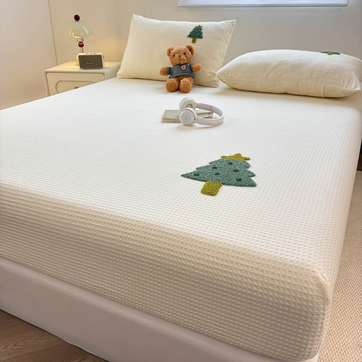 91家纺网 家纺一手货源 找家纺 居眠 2026新款全棉华夫格毛巾绣系列枕套 幸运树-白