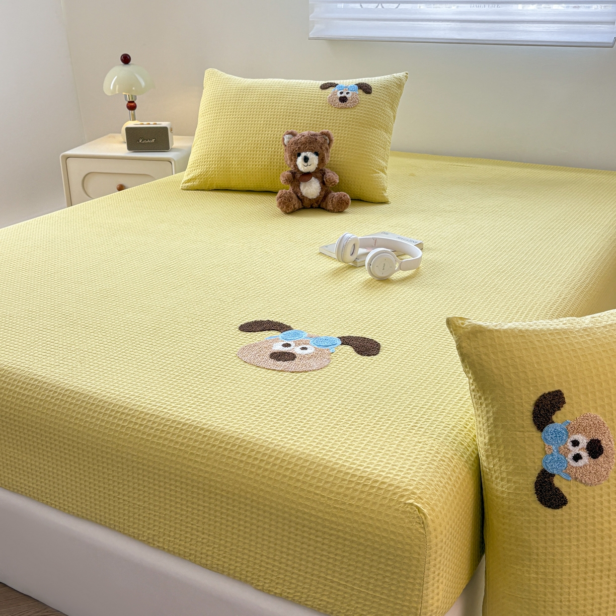 91家纺网 家纺一手货源 找家纺 居眠 2026新款全棉华夫格毛巾绣系列枕套 泡芙小狗-黄