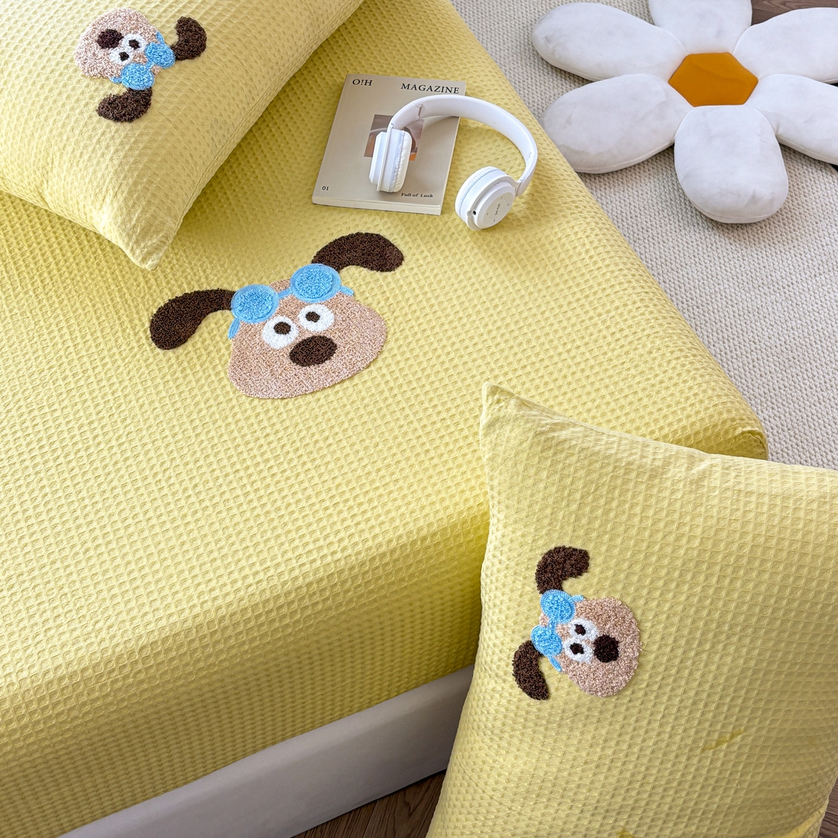 91家纺网 家纺一手货源 找家纺 居眠 2026新款全棉华夫格毛巾绣系列枕套 泡芙小狗-黄