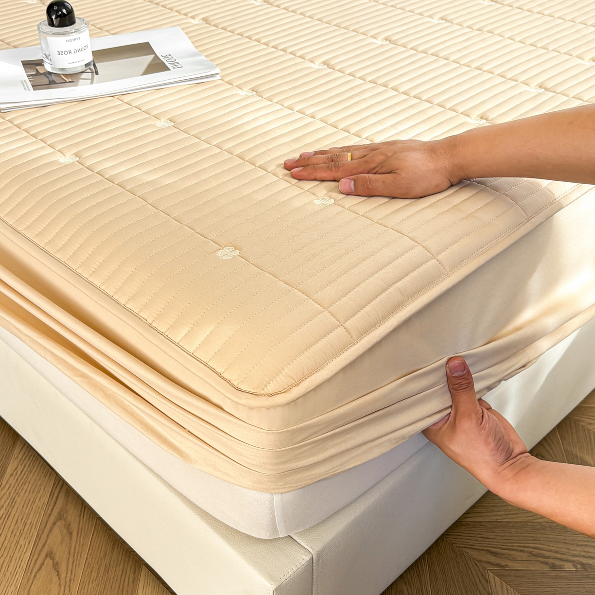 91家纺网 家纺一手货源 找家纺 （总）居眠 2026新款全棉133-72爱丽花夹棉棉花刺绣床笠