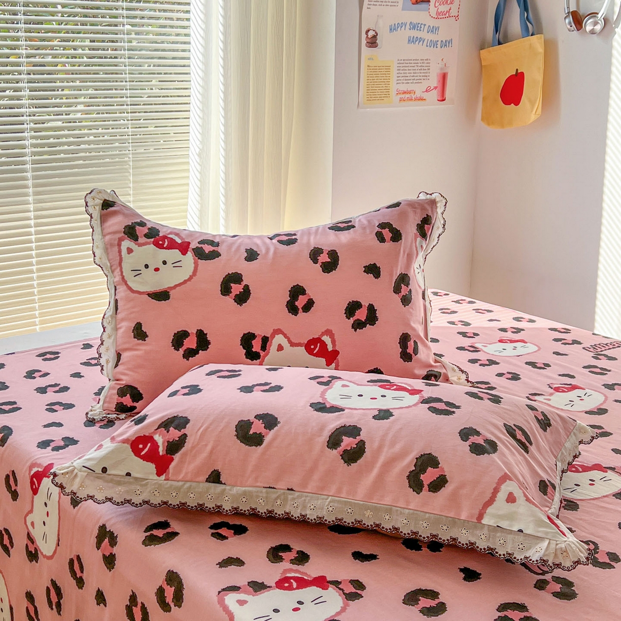 91家纺网 家纺一手货源 找家纺 希诺家居 2026新款费尔岛风全棉小清新单品床单床笠三件套 千禧喵-粉