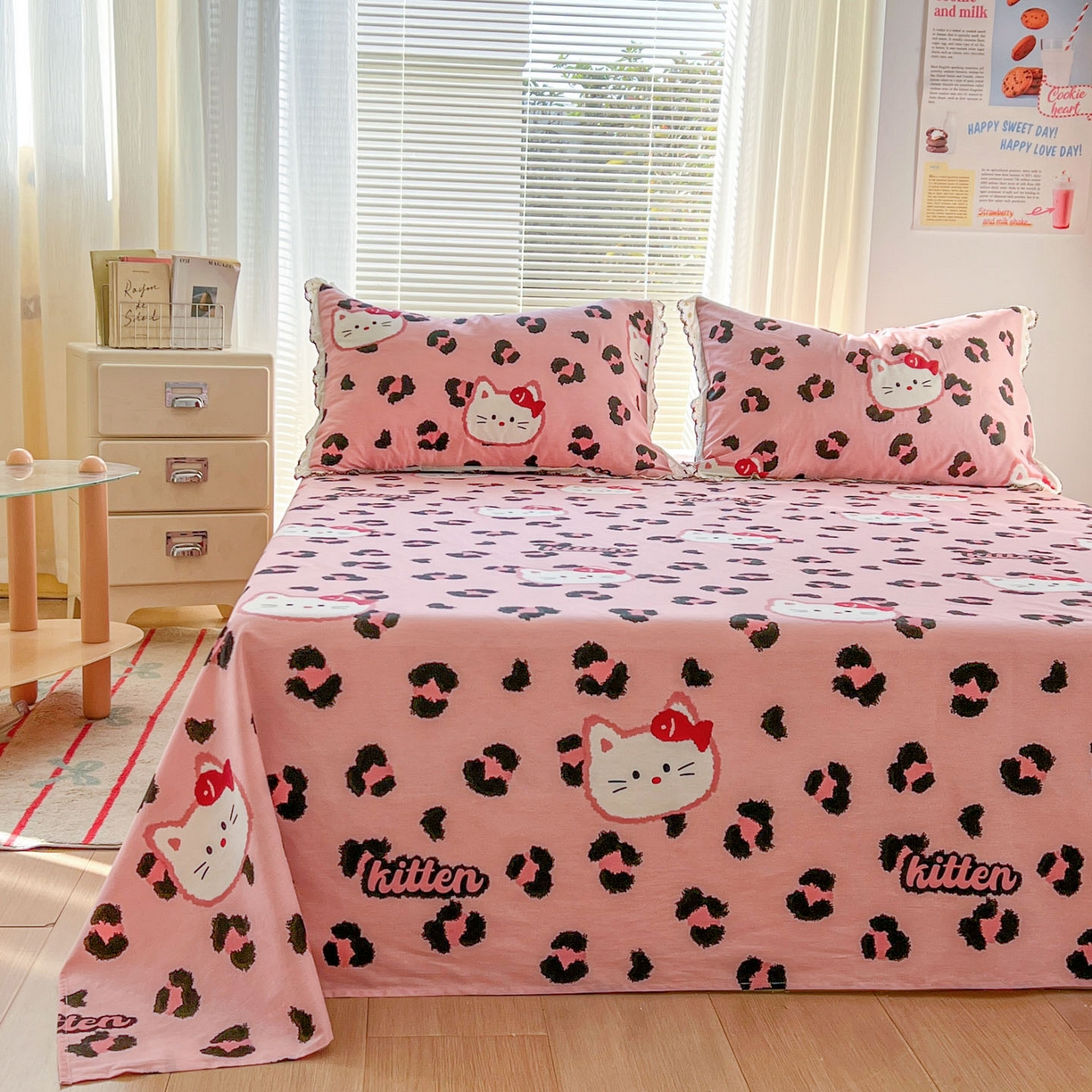 91家纺网 家纺一手货源 找家纺 希诺家居 2026新款费尔岛风全棉小清新单品床单床笠三件套 千禧喵-粉