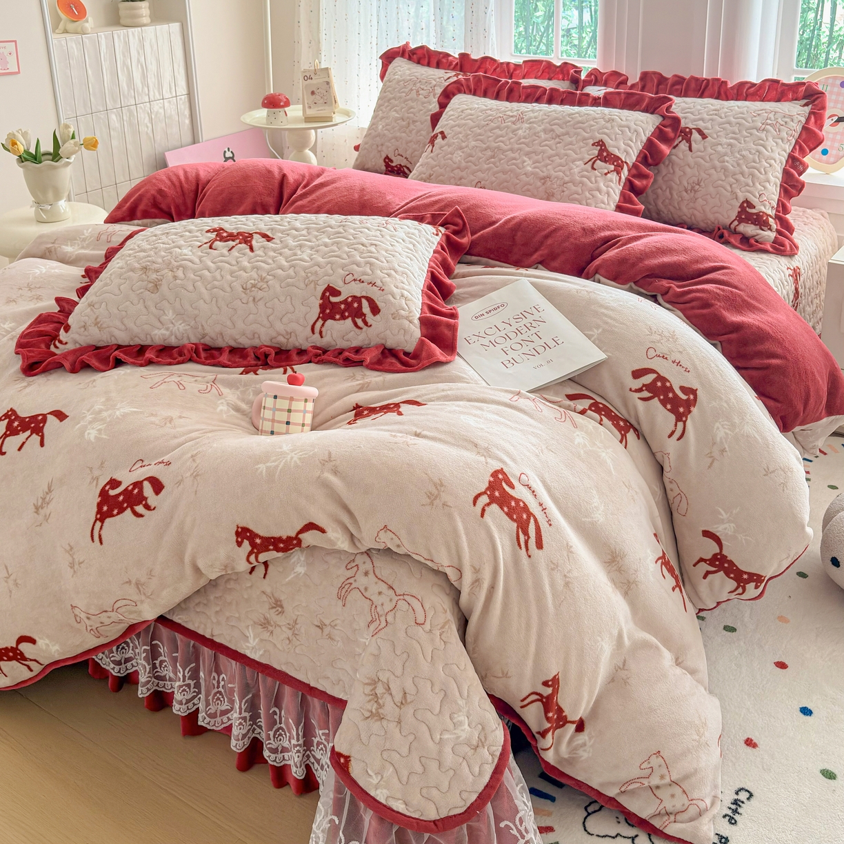 91家纺网 家纺一手货源 找家纺 铠畅 2025新款加厚牛奶绒床盖四件套 经典小马