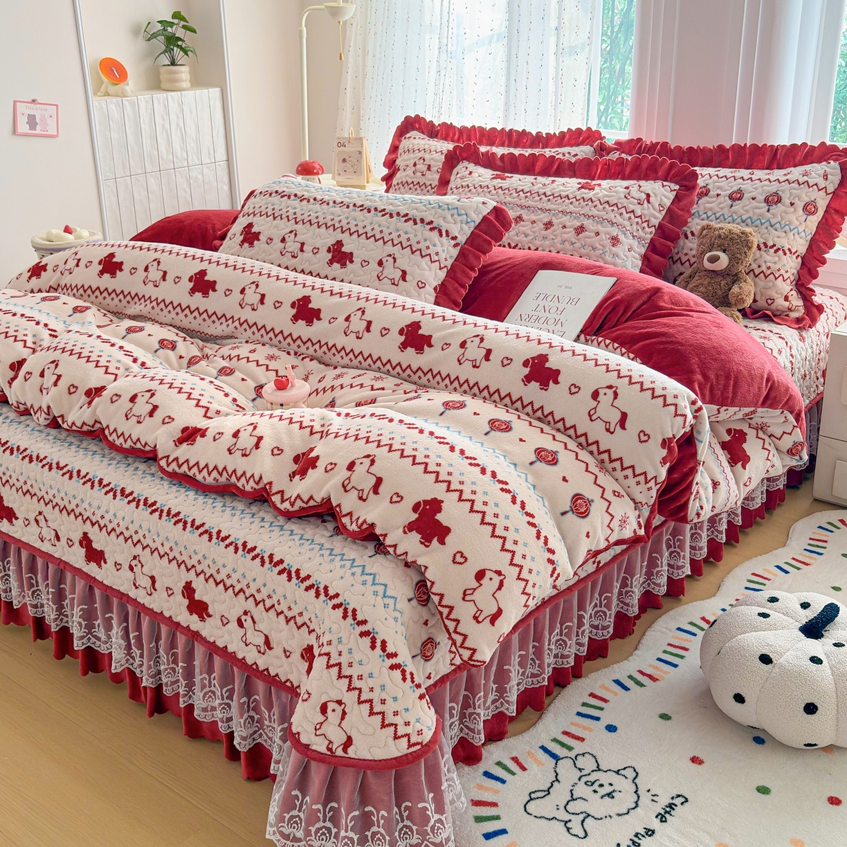 91家纺网 家纺一手货源 找家纺  铠畅 2025新款加厚牛奶绒床盖四件套 马上有福