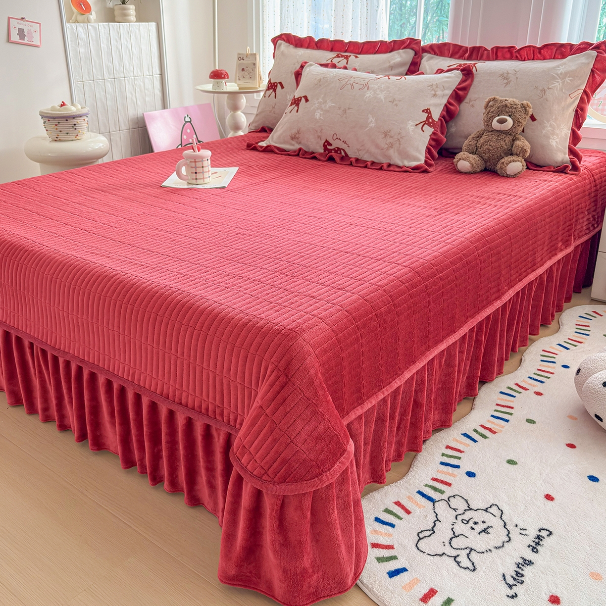 91家纺网 家纺一手货源 找家纺 铠畅家纺 2026新款花边款牛奶绒床盖四件套床褥 炕垫四件套 花边款-经典小马