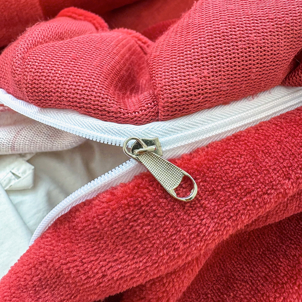 91家纺网 家纺一手货源 找家纺 铠畅家纺 2026新款花边款牛奶绒床盖四件套床褥 炕垫四件套 花边款-新年小马